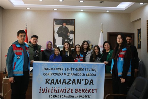 Harmancık Şehit Emre Sevinç Çok Programlı Anadolu Lisesinden Kaymakamlığımıza Ziyaret.