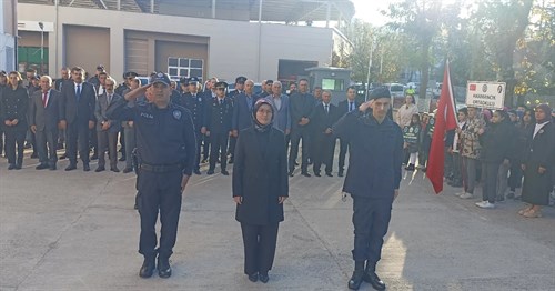 Ulu Önder Mustafa Kemal Atatürk'ü aramızdan ayrılışının 85. Yıldönümünde saygı, sevgi ve minnetle anıyoruz.